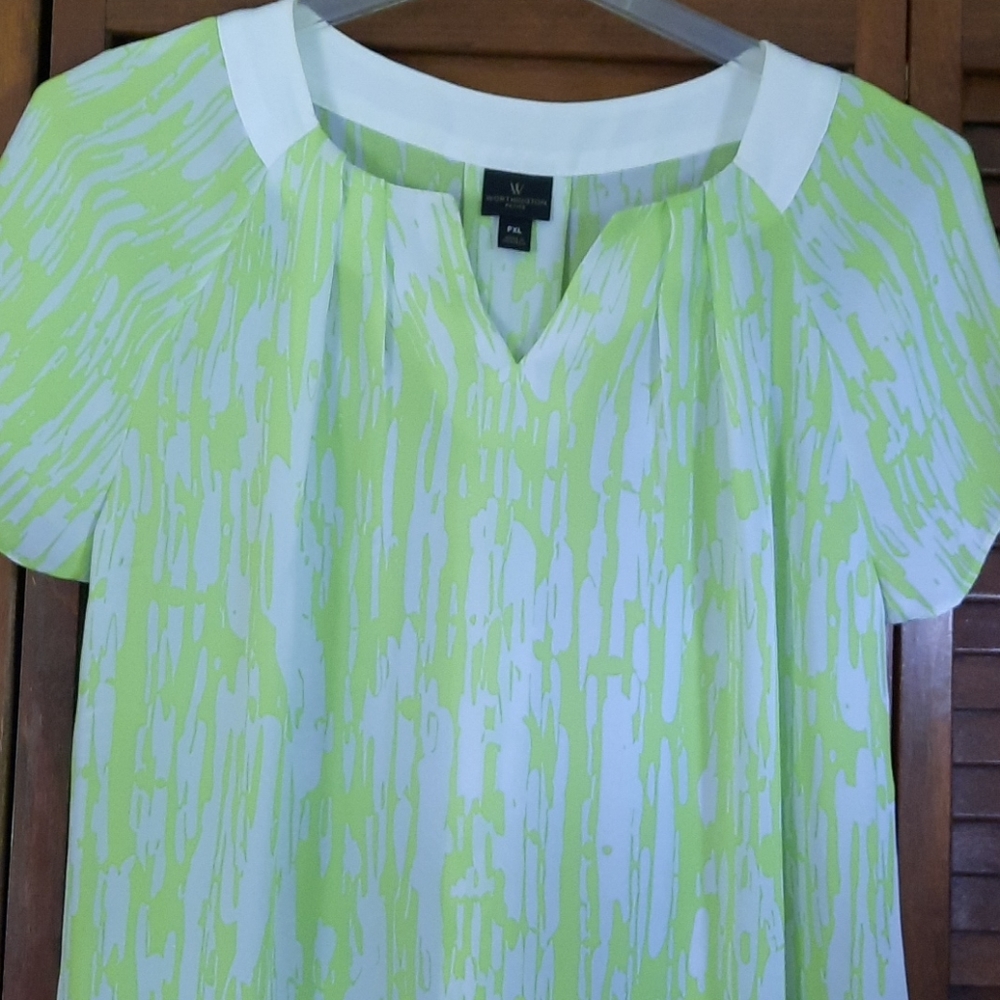 Ladies Top - Picture 3 of 5